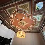 Rotterdam Inn ロッテルダム