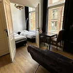 Rotterdam Inn Aparthotel 3*