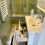 Rotterdam Inn アパートホテル 3*