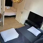 Rotterdam Inn ロッテルダム