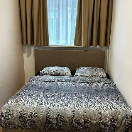 Rotterdam Inn Ξενοδοχείο με διαμερίσματα