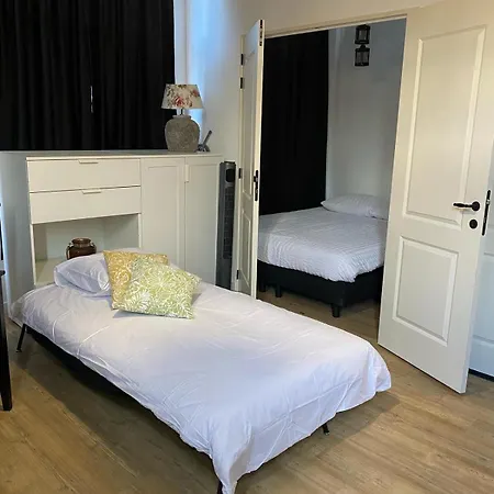 Rotterdam Inn ロッテルダム