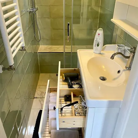 Rotterdam Inn Hotel apartamentowy 3*