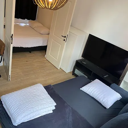 Rotterdam Inn ロッテルダム