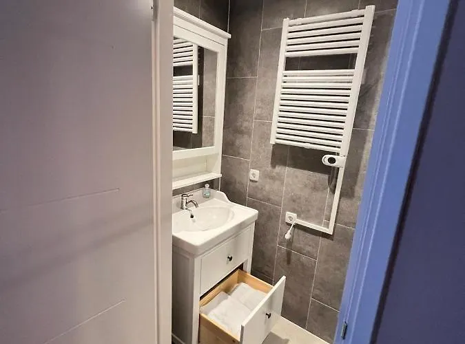 Rotterdam Inn מלון דירות רוטרדם