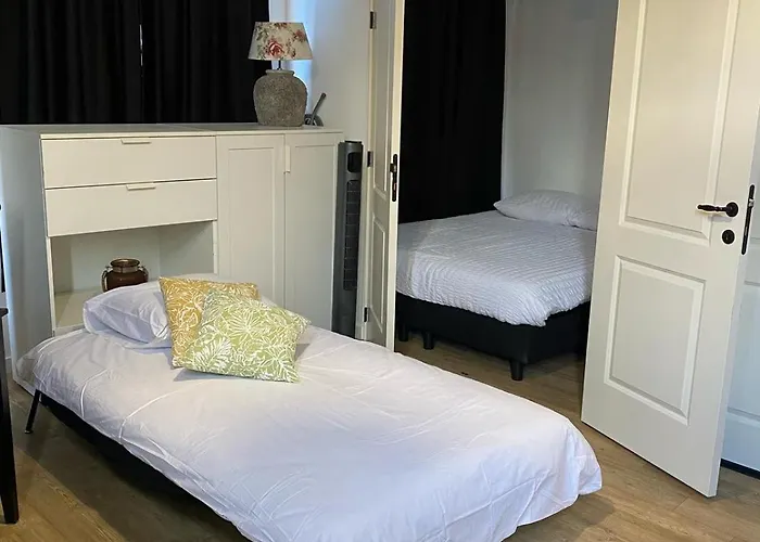 Rotterdam Inn רוטרדם