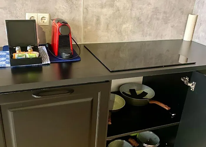 شقة فندقية Rotterdam Inn روتردام