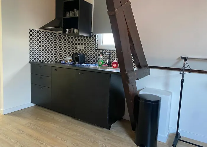 Rotterdam Inn 3* רוטרדם