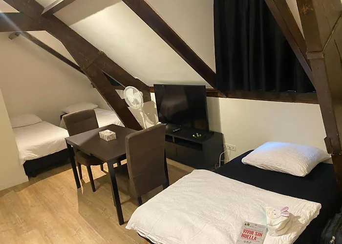 شقة فندقية Rotterdam Inn