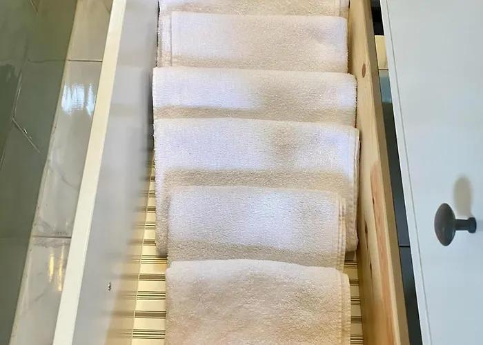 Rotterdam Inn شقة فندقية روتردام