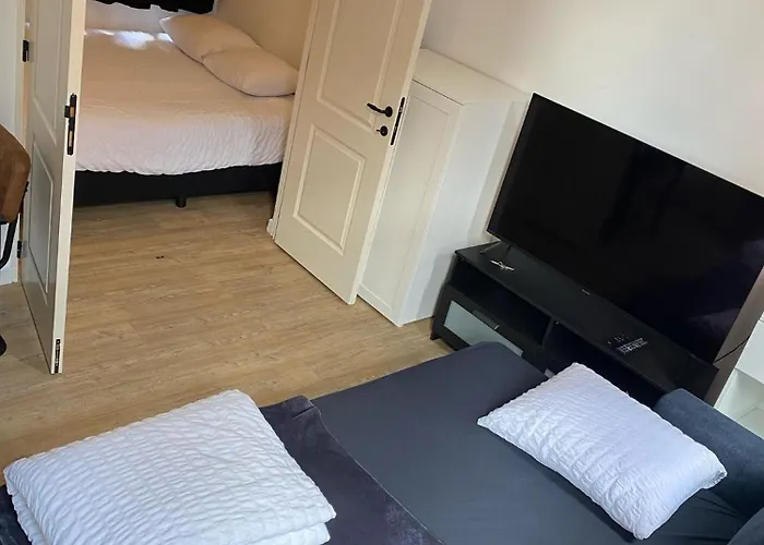 Rotterdam Inn روتردام